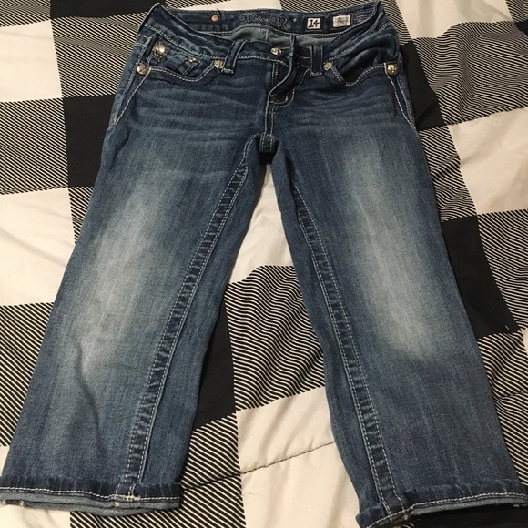Miss Me Capris - Picture 1 of 6